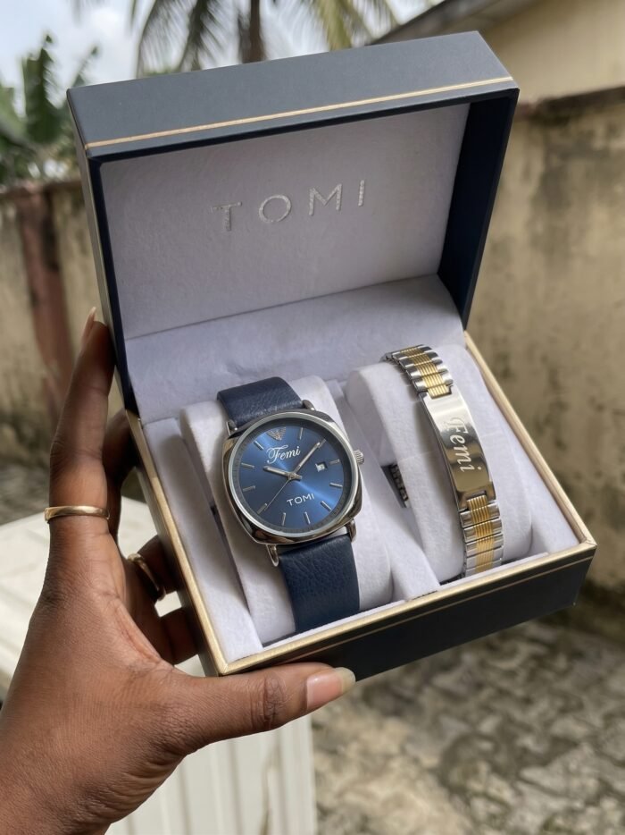 Engraved wrist watch with engraved bracelet is the best gift ideas for everyone
